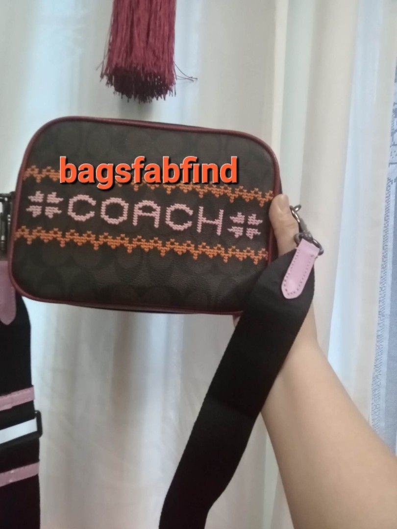 C1541 demsey camera bag signature crossbody fair isle graphic on Carousell