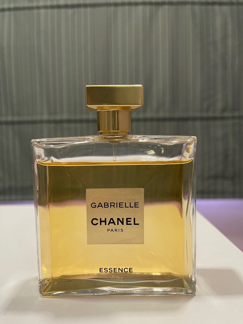 Buy Chanel Gabrielle Essence Eau De Parfum Women 50ml Online in UAE   Sharaf DG
