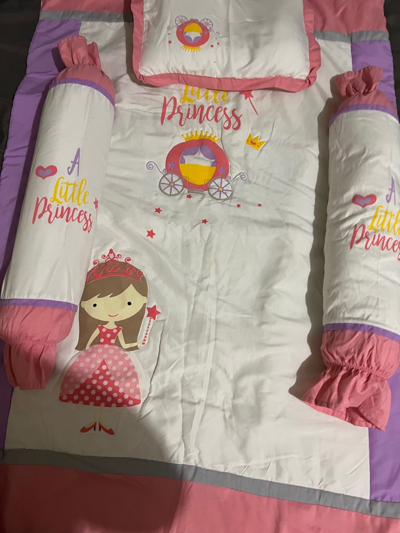 Comforter Set, Babies & Kids, Baby Nursery & Kids Furniture, Children's Beds on Carousell