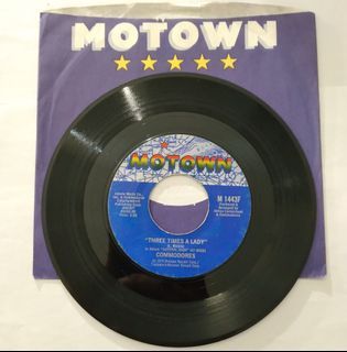 Commodores || Three Times a Lady b/w Look What You've Done To Me Motown M 1443F [Soul 7" 45 rpm single]