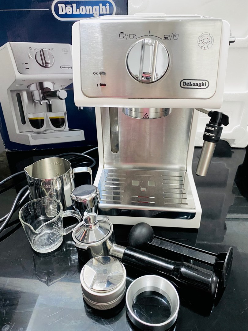 De Longhi Pump Espresso Maker ECP 35.31 White Color, TV & Home