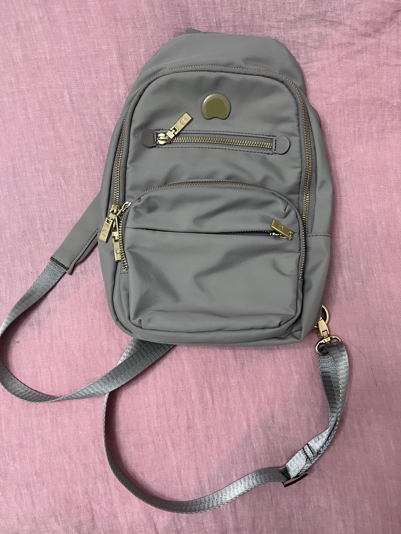 Delsey adorable backpack outlet