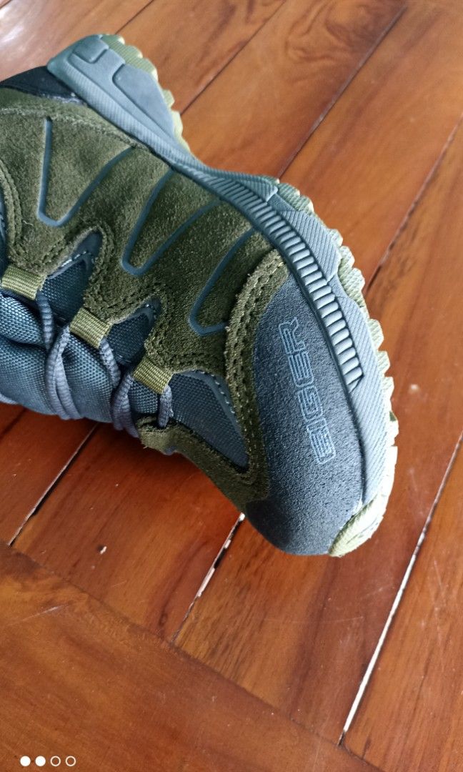 Eiger Ocelot kids, warna olive size 32, 33 on Carousell