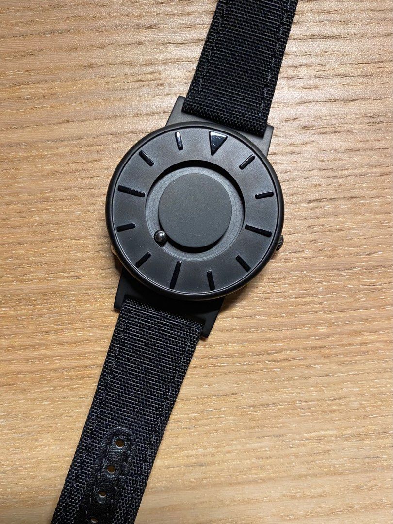 Bradley hotsell mesh black