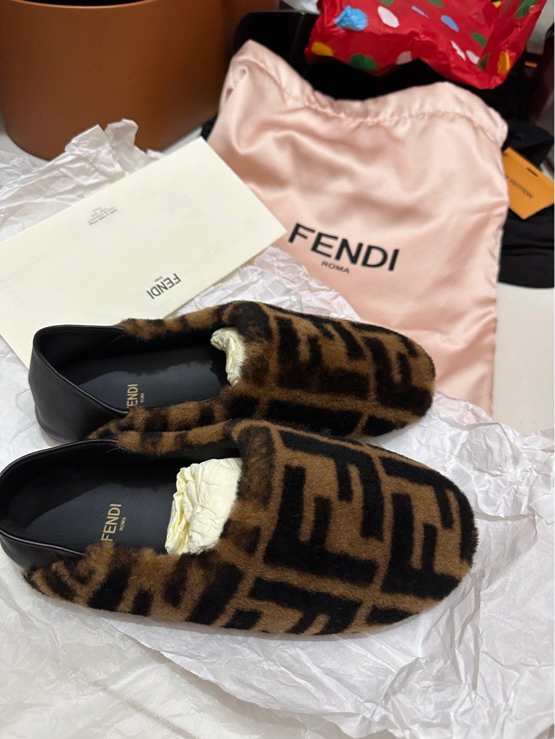 Fendi fur shoes top