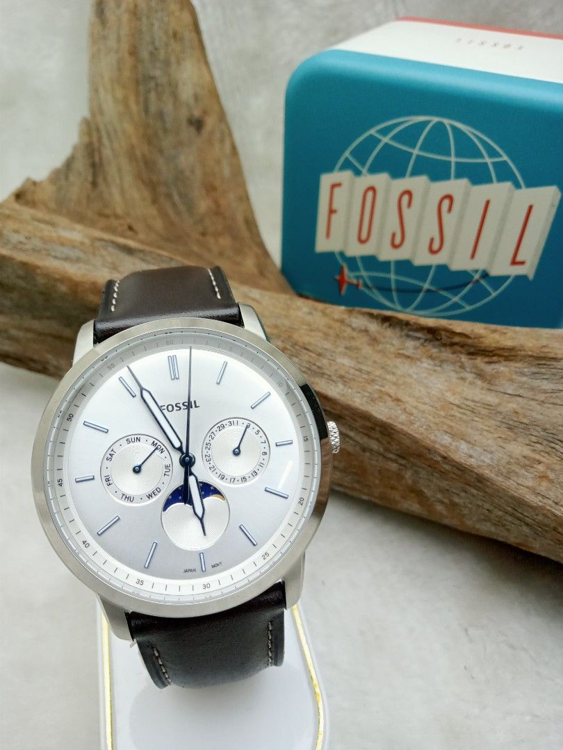 Fossil watch with hotsell name engraved