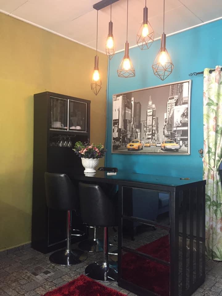 Freehold, Furniture & Home Living, Furniture, Tables & Sets on Carousell