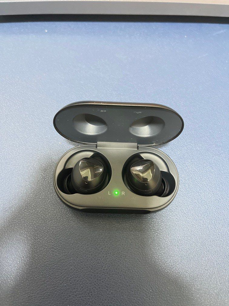 Galaxy Buds 1 Samsung, Audio, Earphones on Carousell