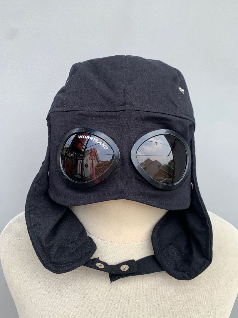 Goggle Trapper Hat Worryland look like cp company x Barbour not Stone Islamd