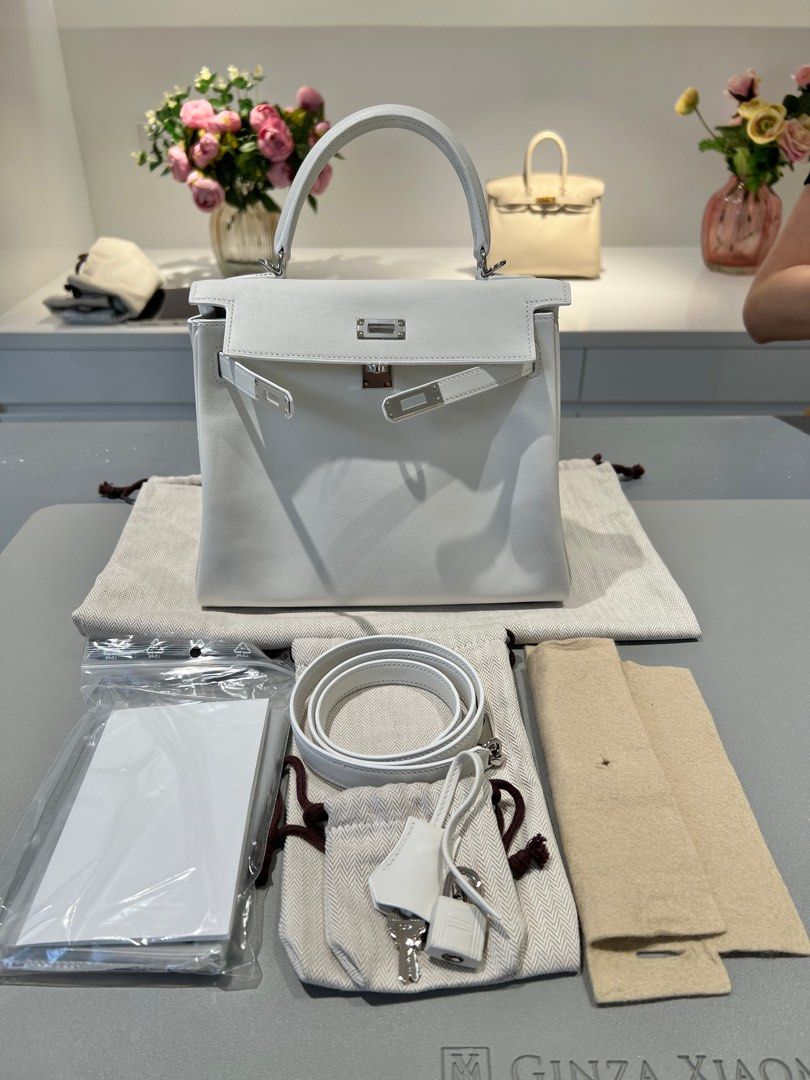 Kelly 25 leather handbag Hermès Pink in Leather - 23905386