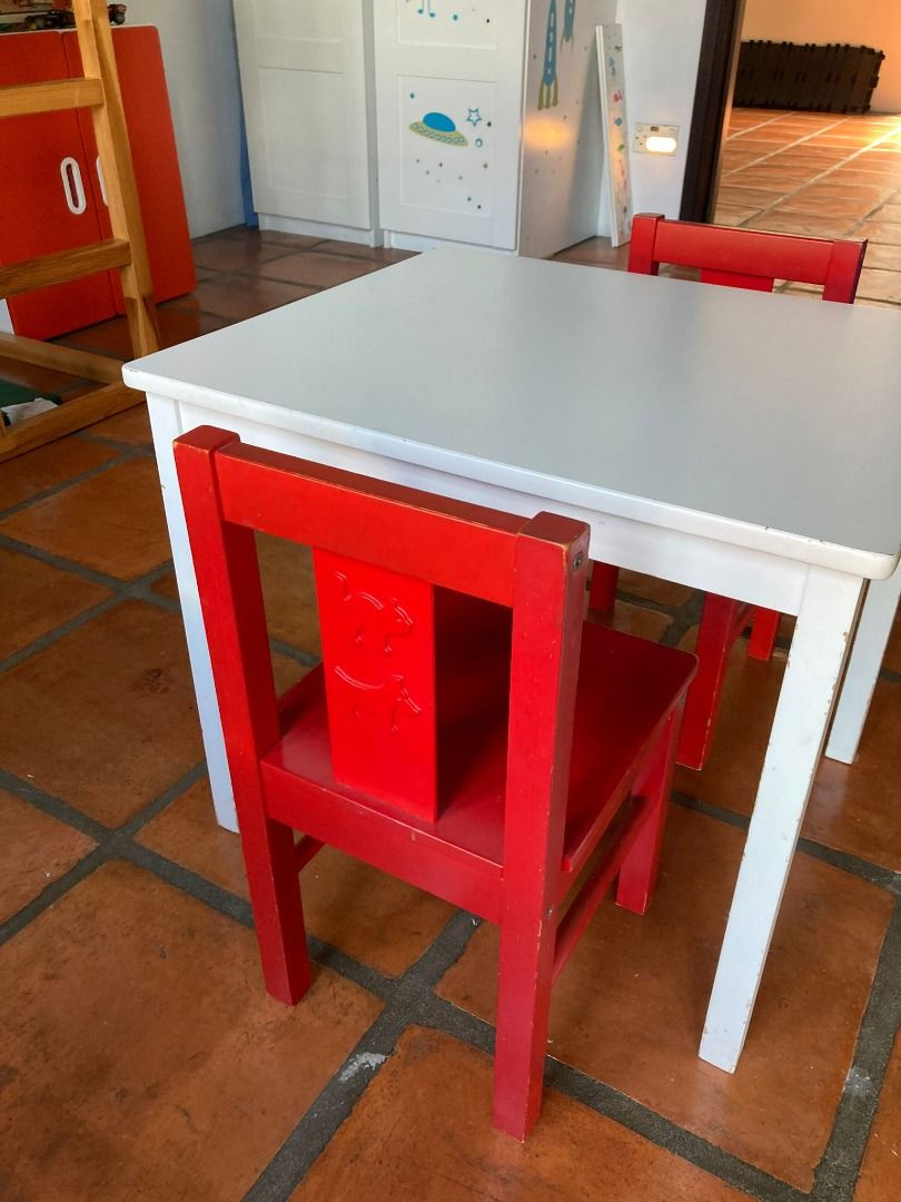 IKEA table with 2 chairs, Babies & Kids, Baby Nursery & Kids Furniture