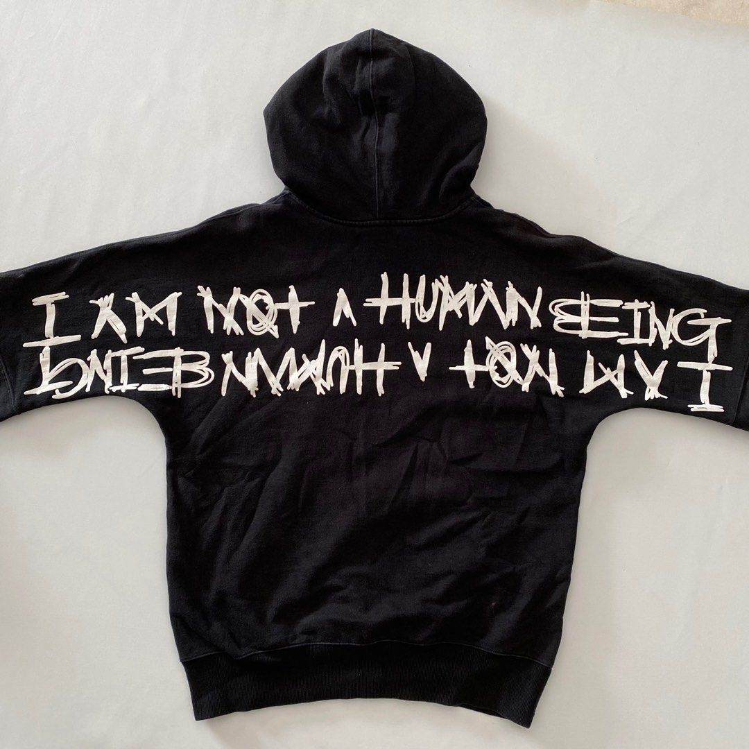 IM NOT HUMAN BEING, Fesyen Pria, Pakaian , Baju Luaran di Carousell