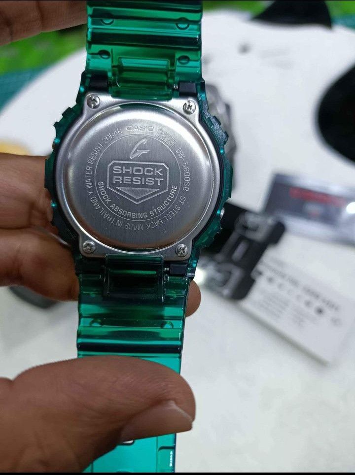 Jam g deals shock hijau