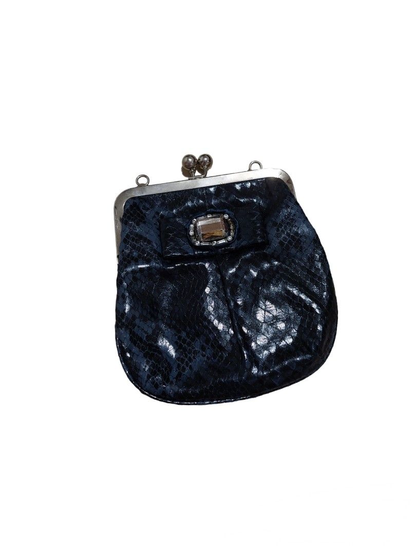 Jessica deals simpson clutches
