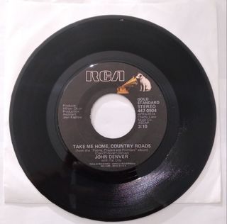 John Denver || Take Me Home, Country Roads b/w Poems, Prayers And Promises RCA 447-0904 [Country 7" 45 rpm single]