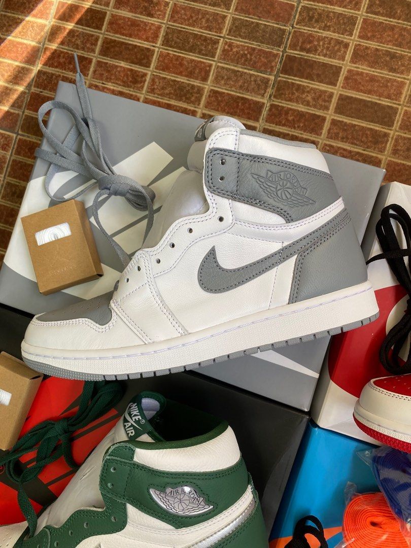 j1 retro og