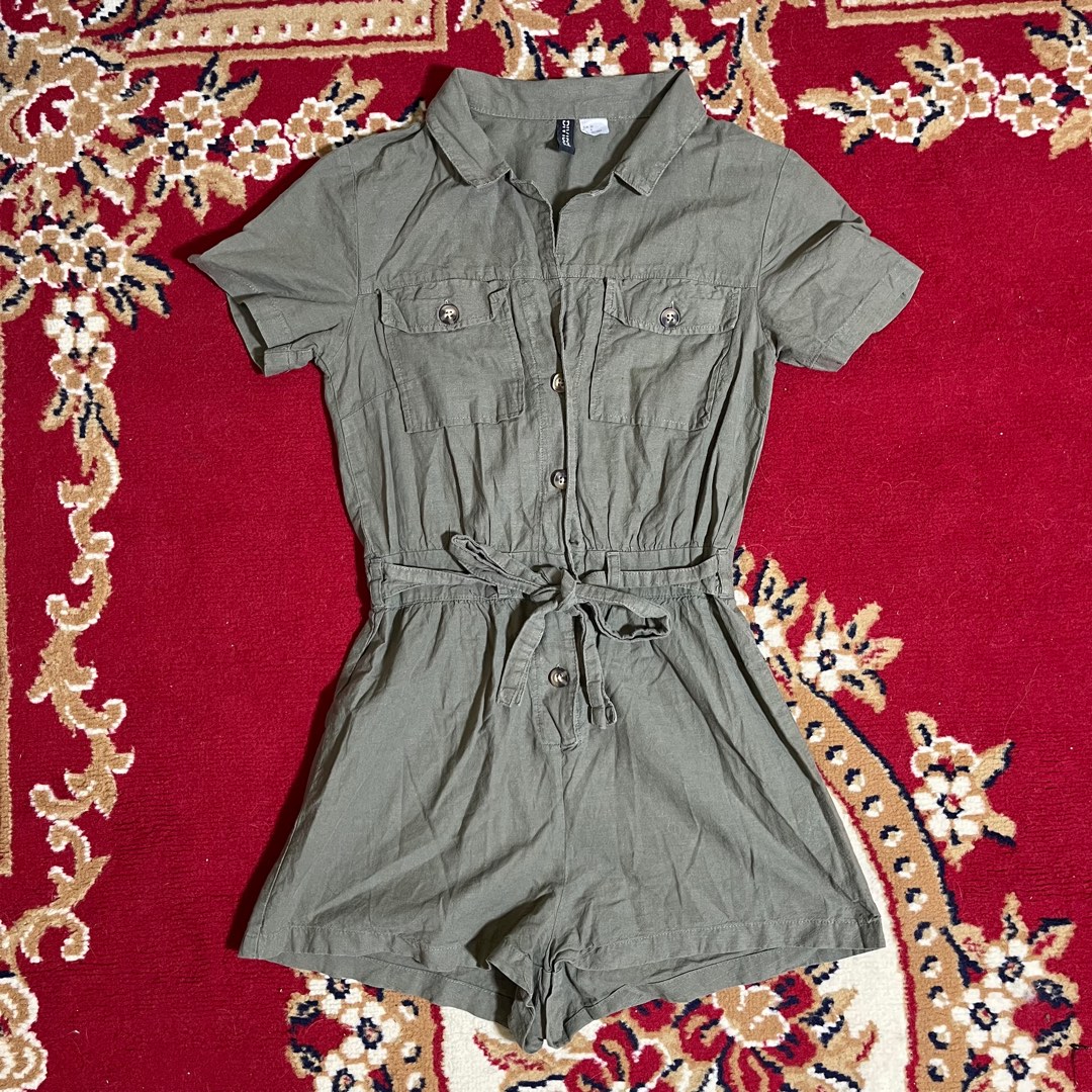 Jumpsuit h&m / jumpsuit army h&m / jumpsuit pendek / short jumpsuit on