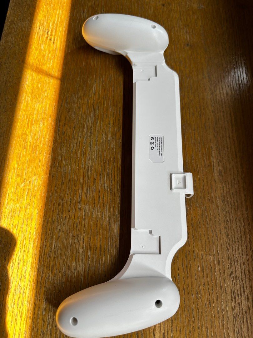 JYS grip for switch OLED/V1/V2 (Category: Controllers) located in Taguig. Submitted by nintendawgs (Listing ID 1235706180, Image 2). Description: Bundle price for both grips.