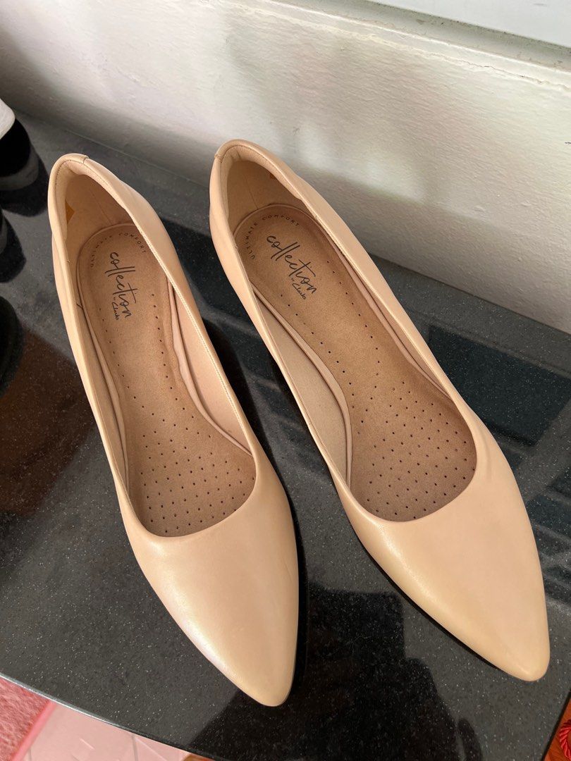 Ladies Clark shoes size 10 1 2 Women s Fashion Footwear Heels