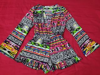 (Category: ) located in . Submitted by areeya_wardrobe (Listing ID 1235739290, Image 1). Description: .