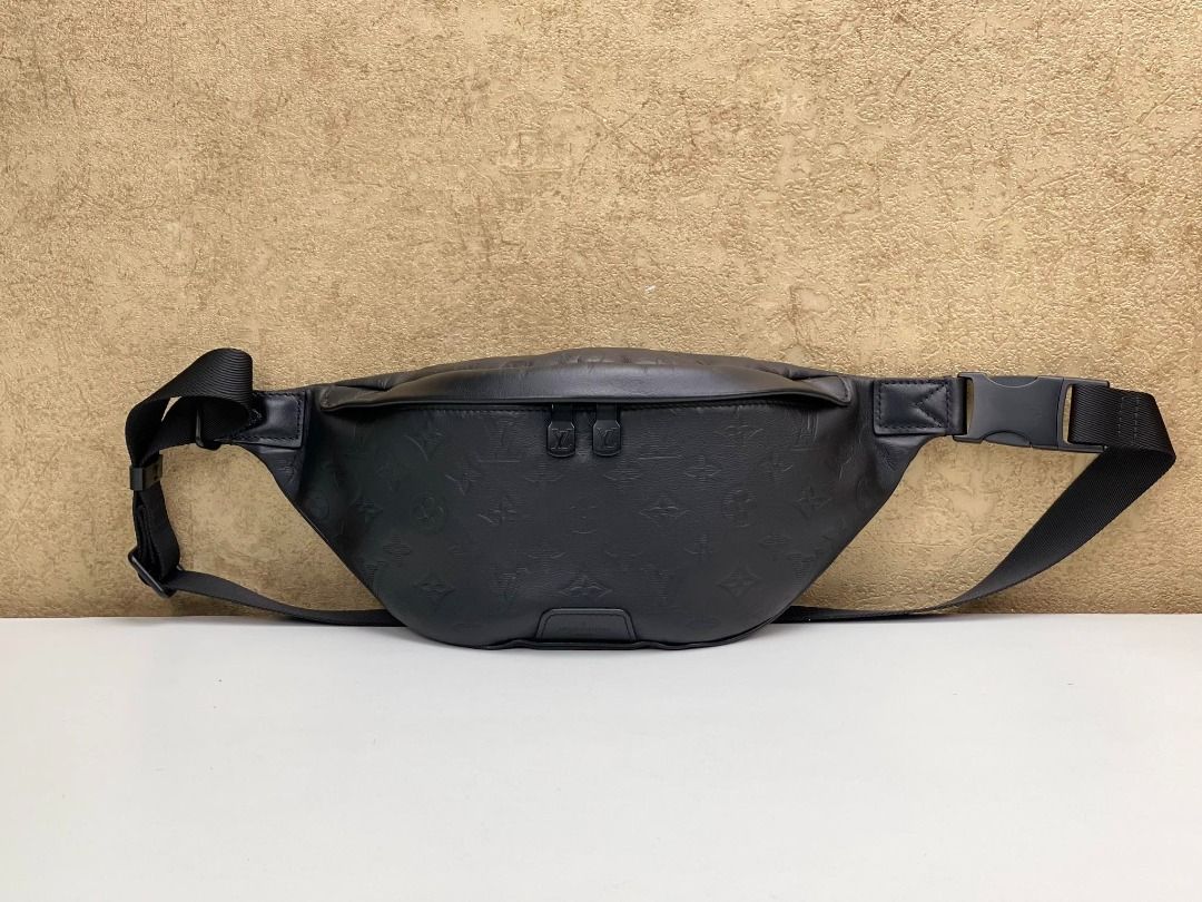 Louis Vuitton M46036 Monogram Discovery Bum Bag PM Belt Bag Black