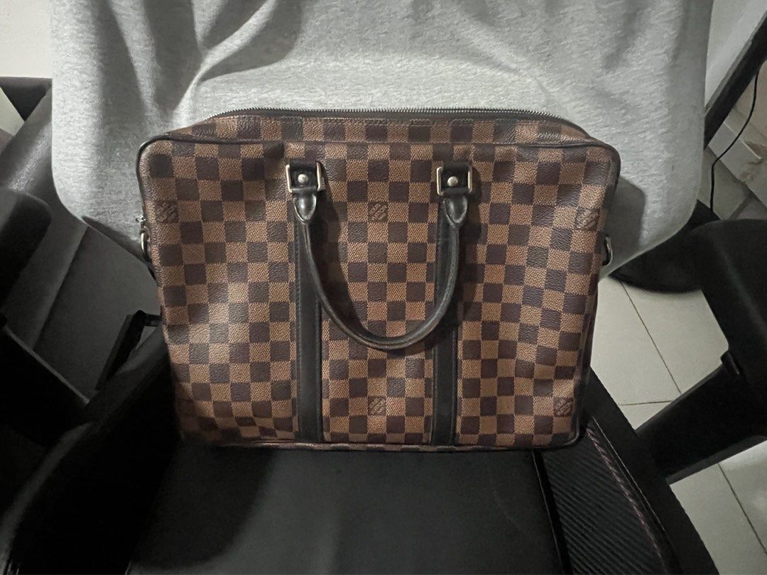 Bags Briefcases Louis Vuitton LV Messenger PM Voyage