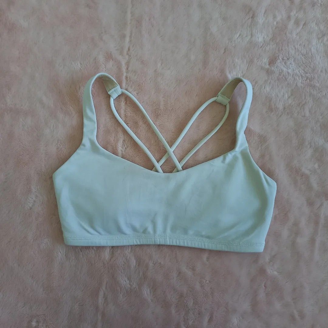 LULULEMON set bra and leggings size 4, Women's Fashion, Activewear on  Carousell