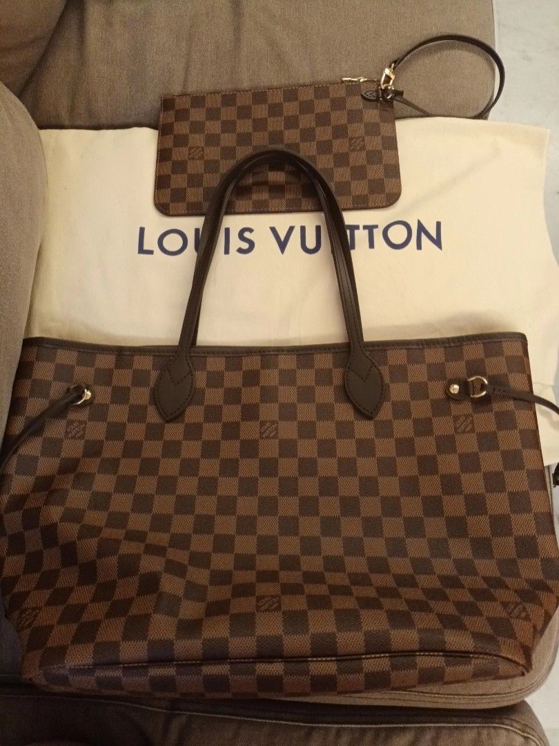 The Never-ending Versatility of Louis Vuitton Neverfull Monogram