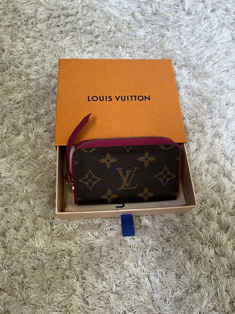 LOUIS VUITTON Trunk Multicartes Epi Leather Wallet in 2023