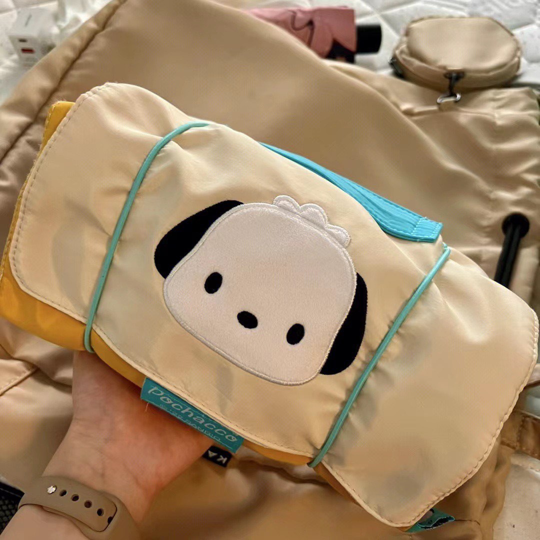 MINISO Sanrio Pochacco Makeup bag/ brush bag/ travel bag, Women's