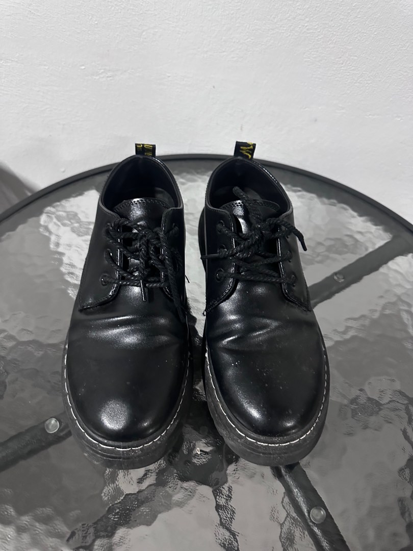 buy mens boots