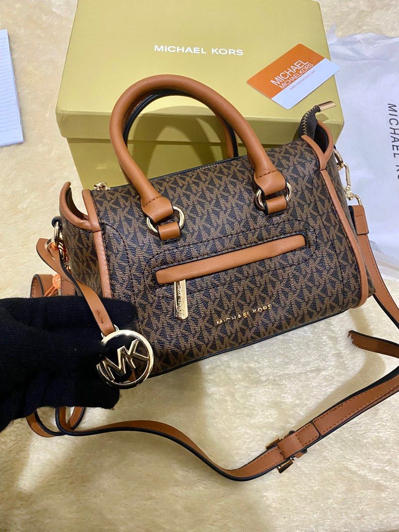 Michael Kors SPEEDY SLING