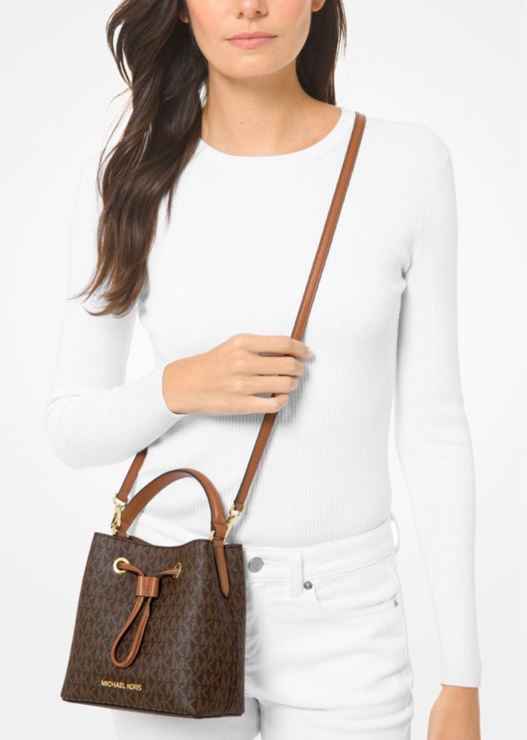 MICHAEL KORS SURI SMALL BUCKET SHOULDER BAG (BROWN PVC) on Carousell