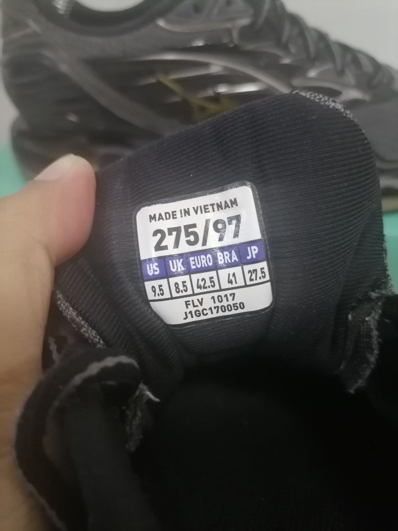 Mizuno Prophecy Wave 6 8.5UK