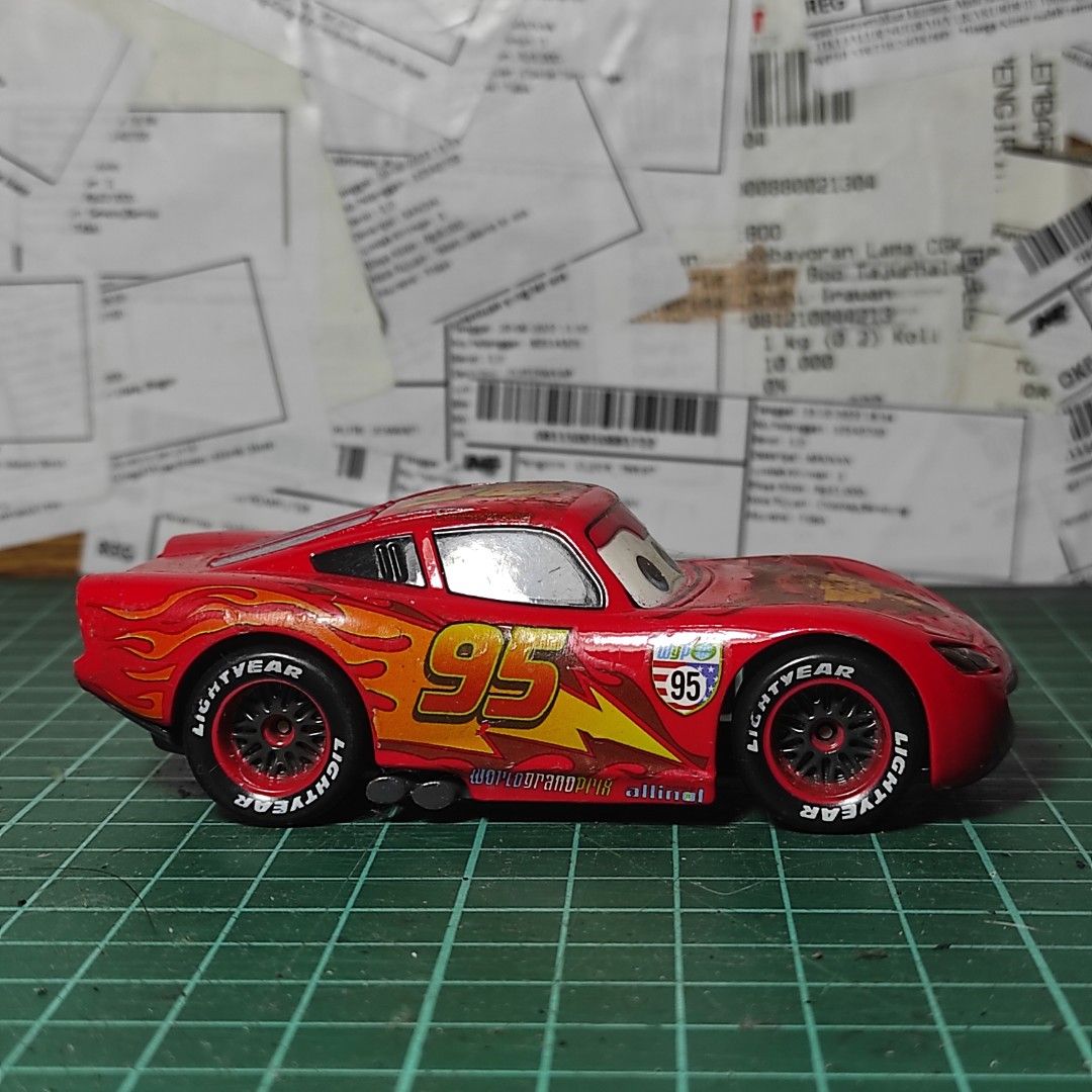 Mobil lightning mcqueen deals