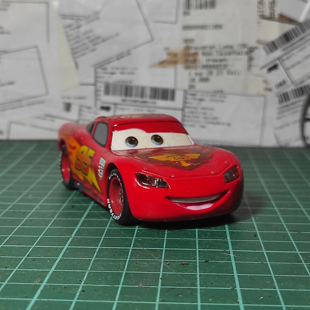 Mcqueen mobil shop