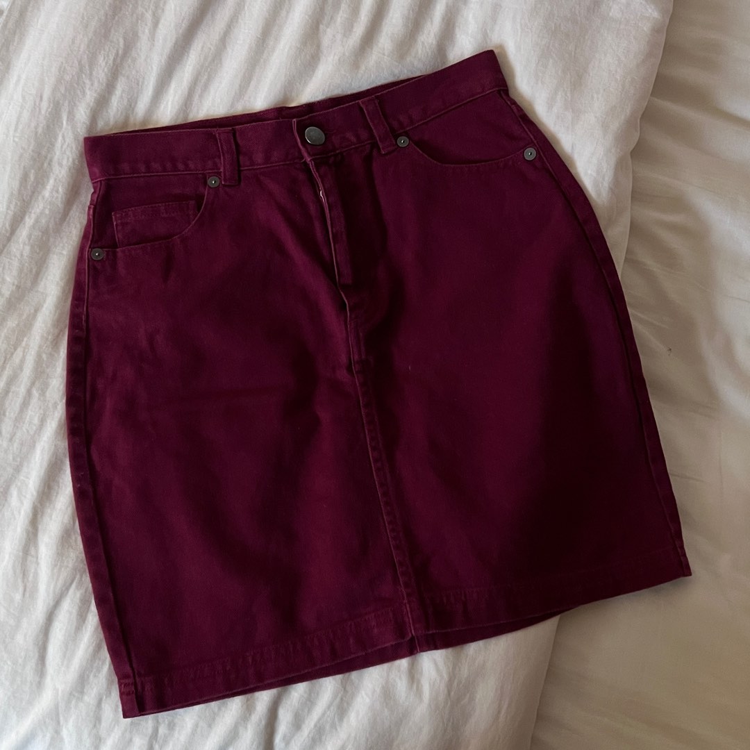 Maroon denim skirt online