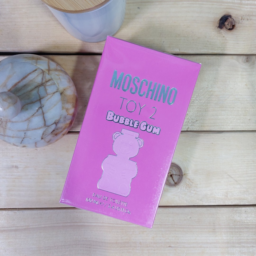 Moschino toy 2 bubblegum edt perfume, Beauty & Personal Care, Fragrance ...