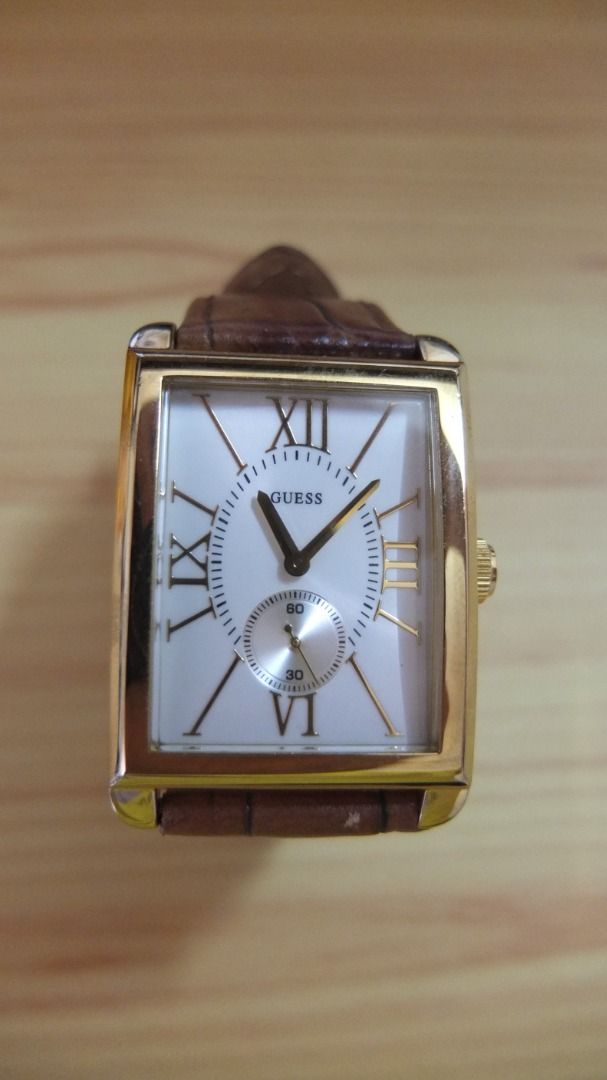 Guess men's discount square watch