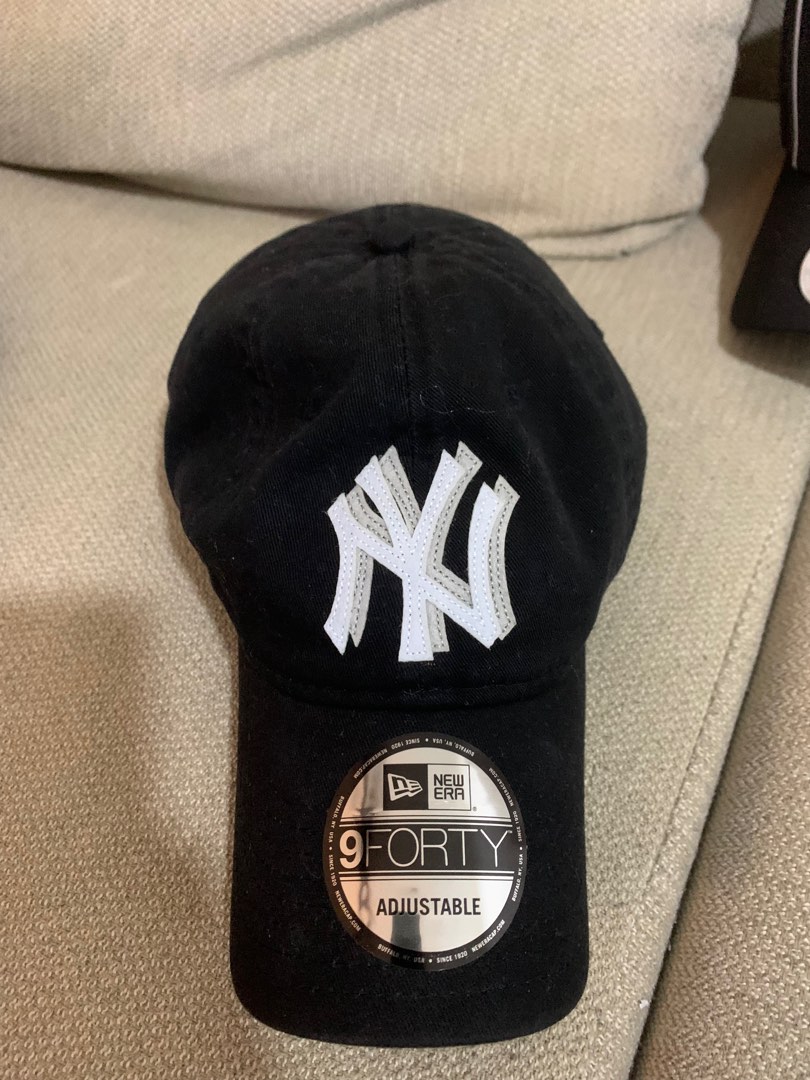Supreme New York Yankees New Era Box Logo Beanie TEN - Depop