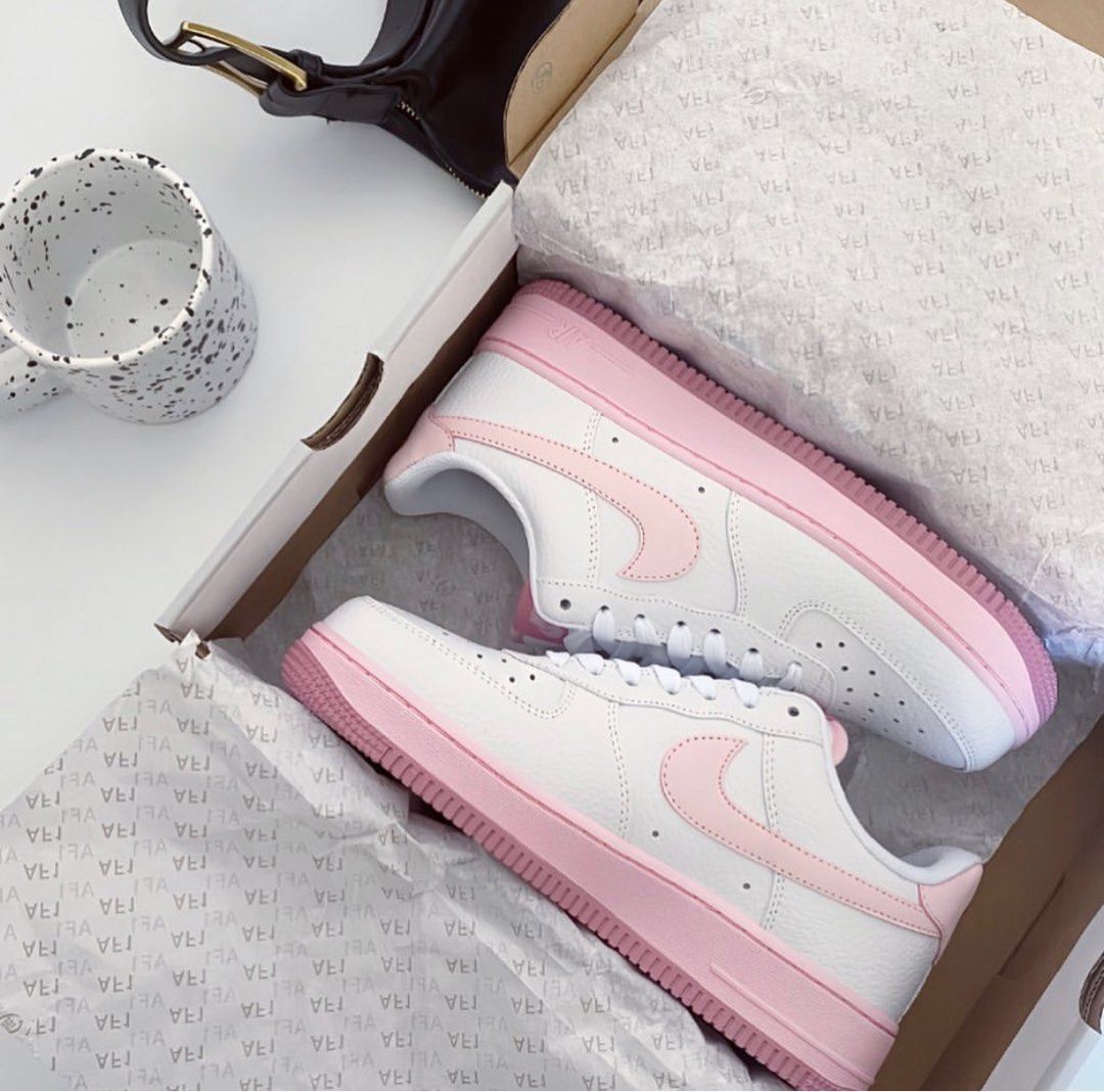 White and pink air force hot sale