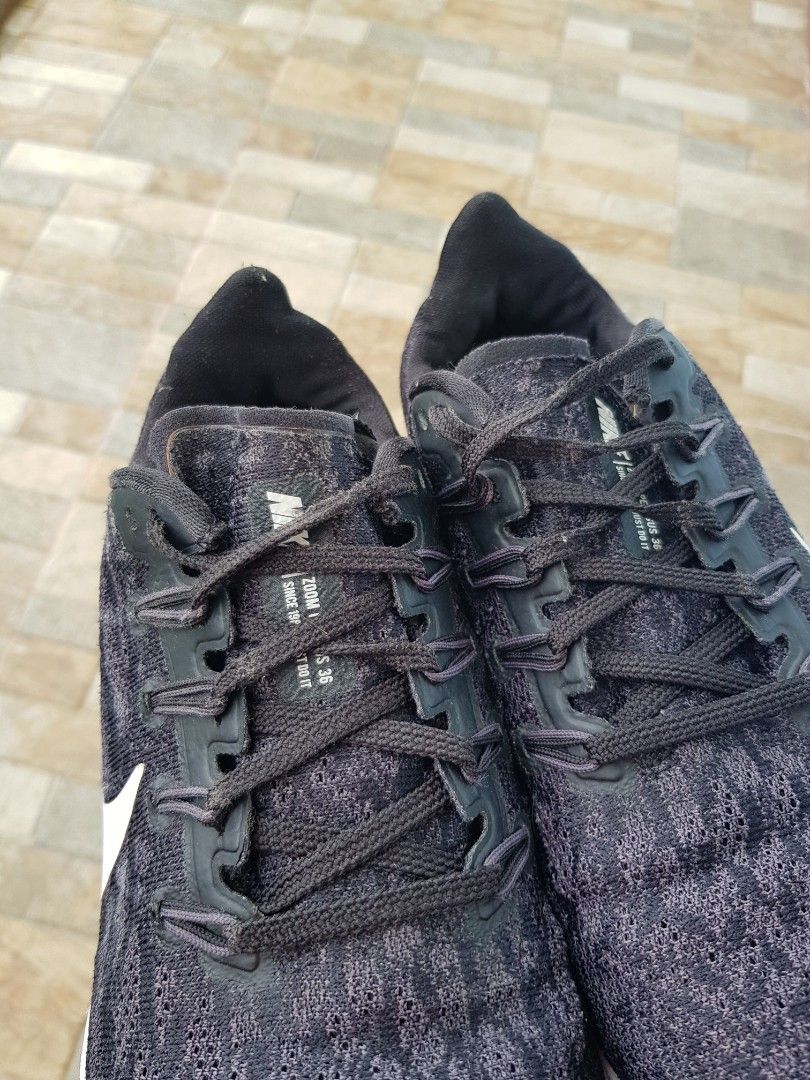 nike air pegasus black