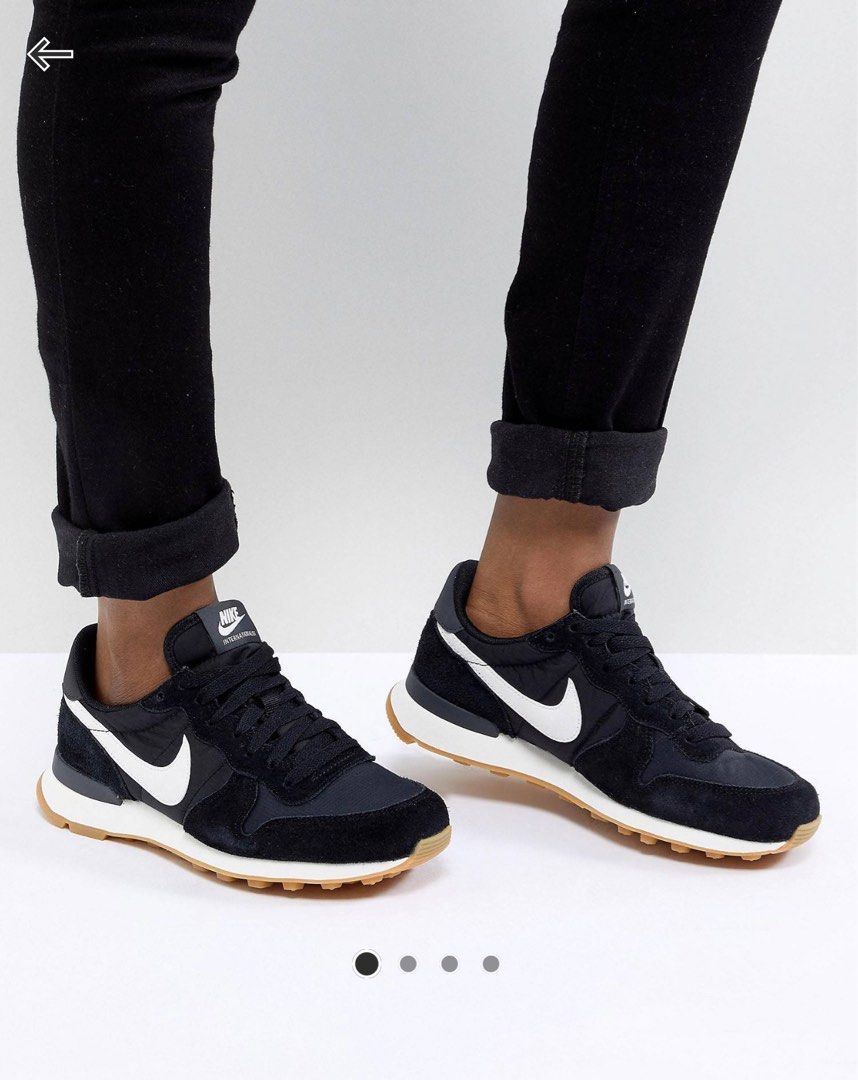 Internationalist trainers shop