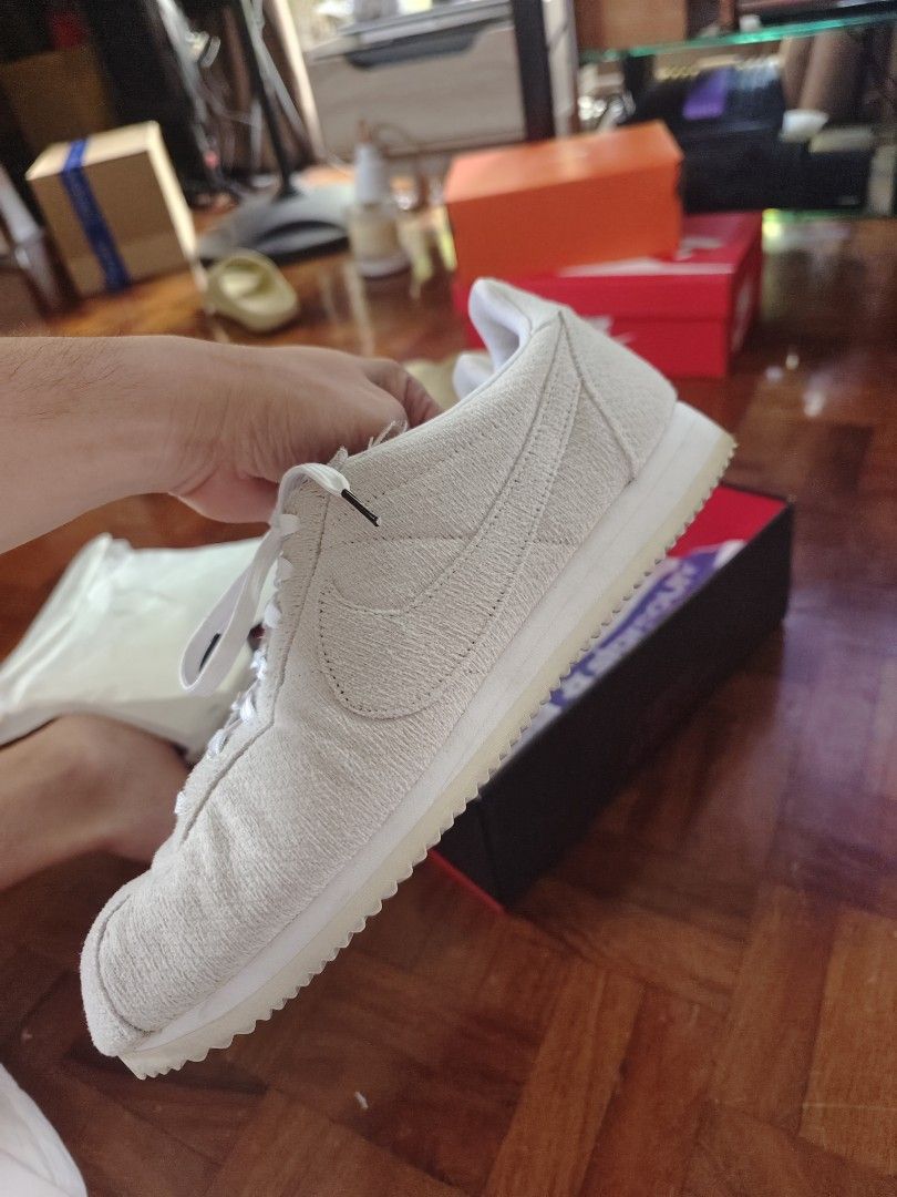 stranger things nike cortez green