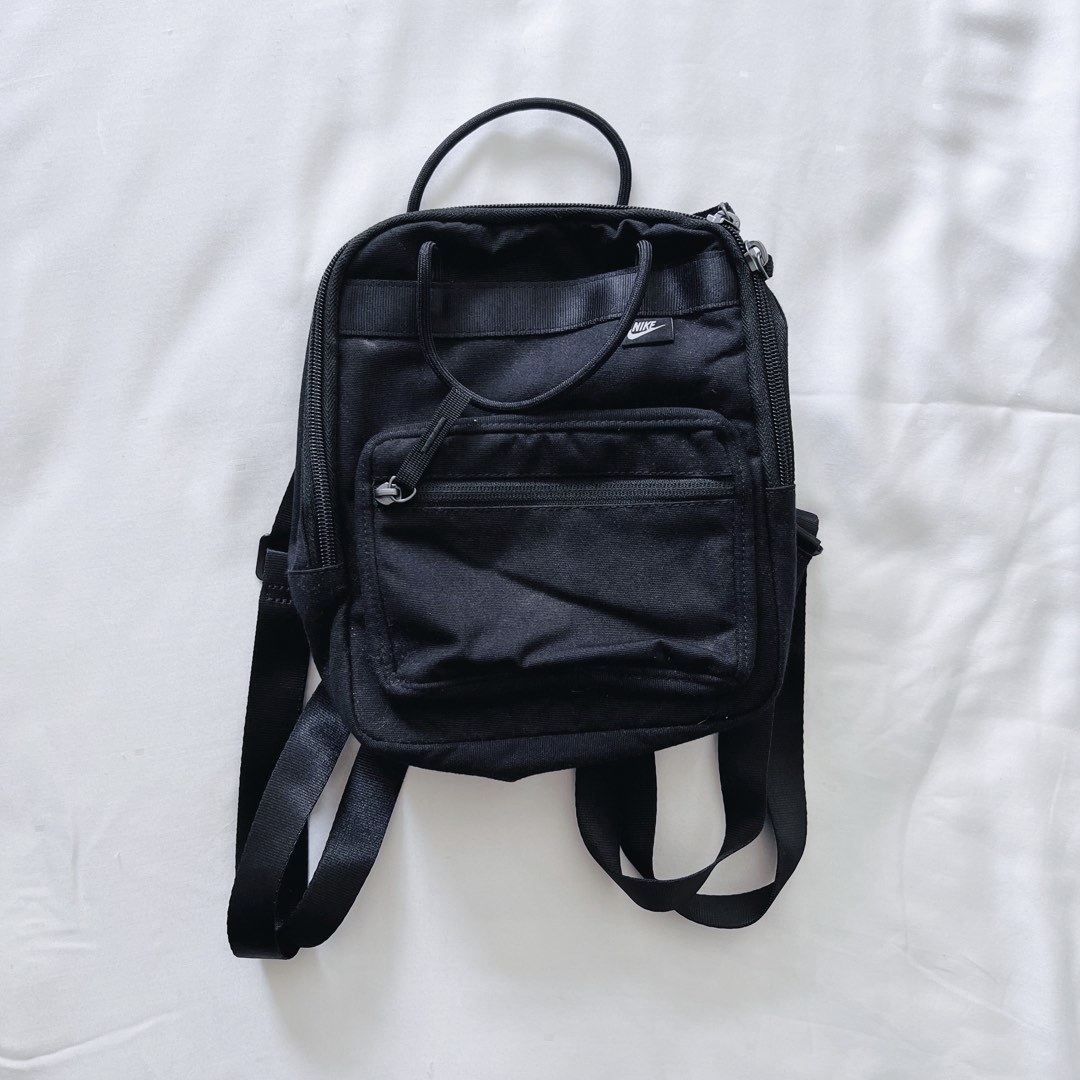 Nike boxy shop mini backpack
