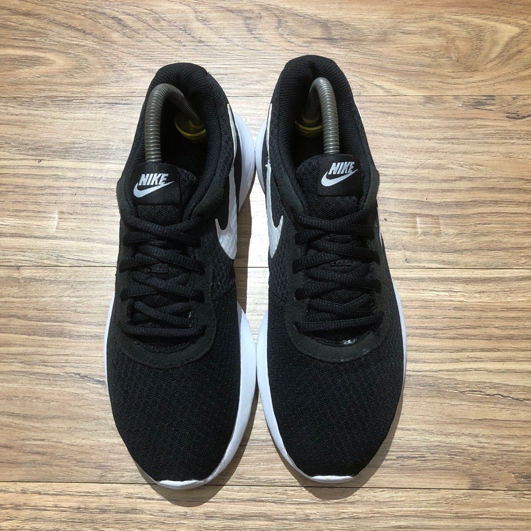 Nike tanjun 217 top