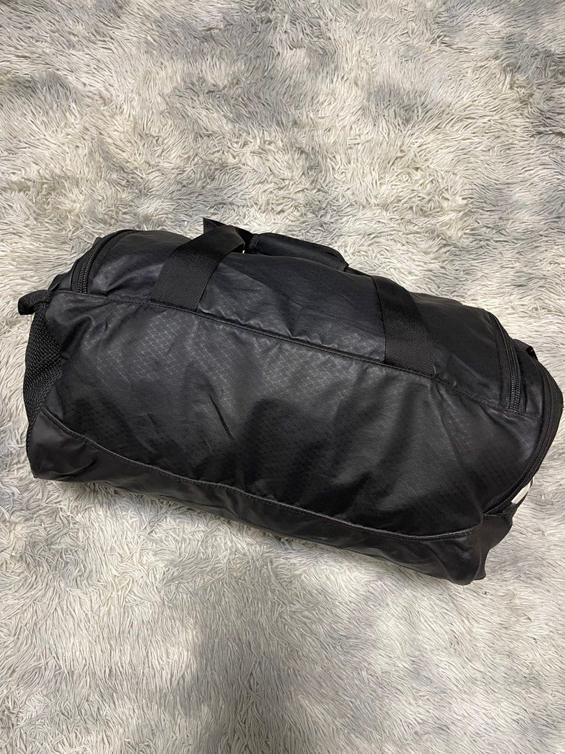 dufflebag nike