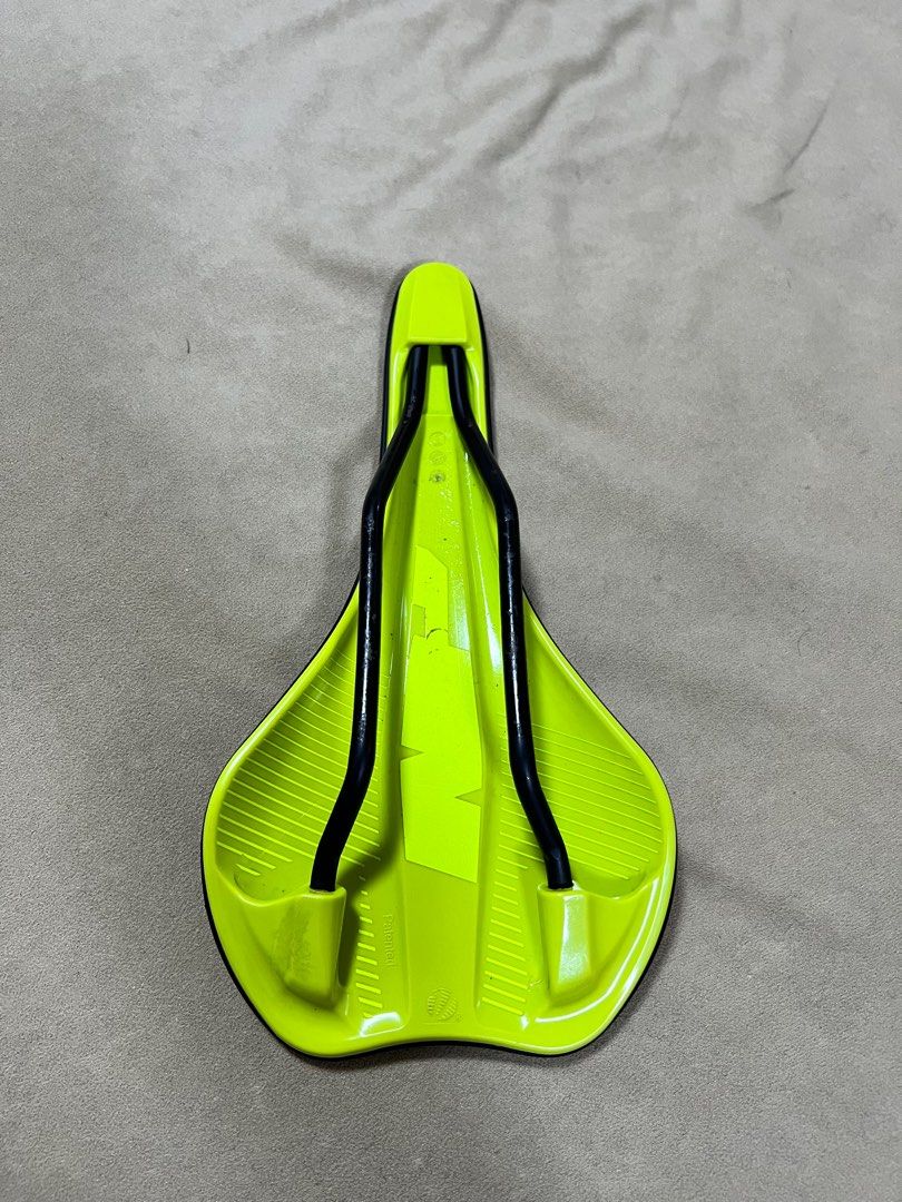 Nukeproof Vector AM comp Chrimoly Saddle
