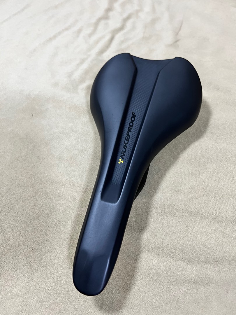 Nukeproof vector saddle store