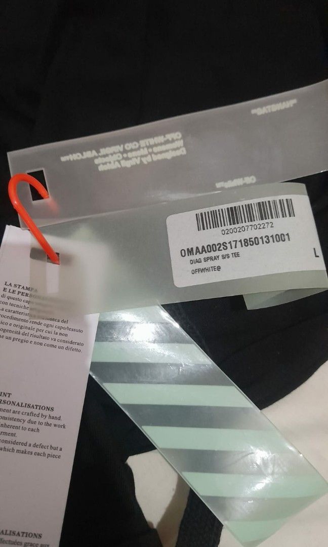 Off white shirt Fesyen Pria Pakaian Atasan di Carousell